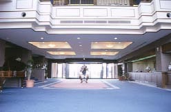 ロビー