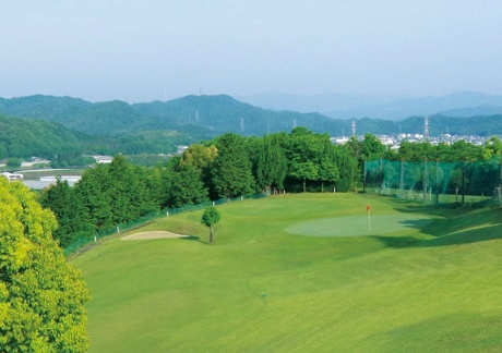 ＯＧＣ岐阜中央ゴルフパーク（ｱｲﾗﾝﾄﾞ岐阜中央）（岐阜県）の画像２