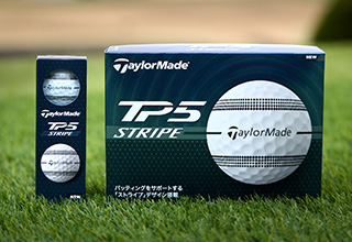P790アイアンでのパッティングアライメントを高めるTP5ストライプボール